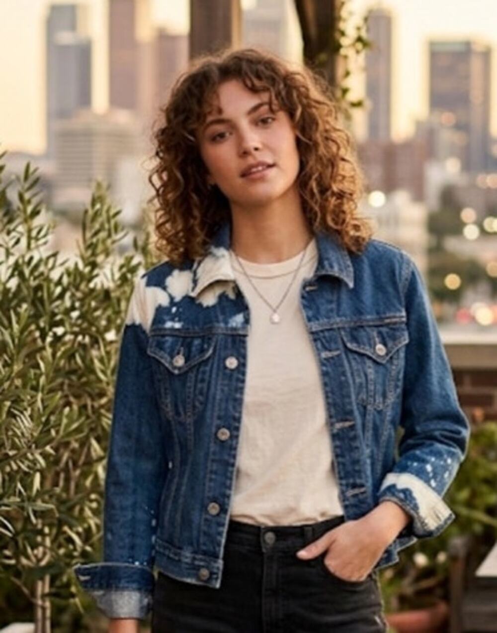 Vintage 90’s Squeeze by Stephen Hardy Bleached Distressed Denim Jacket